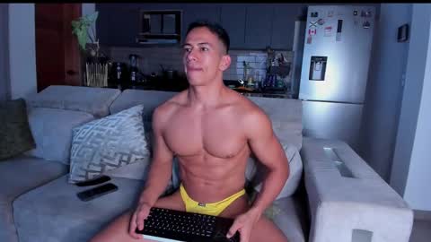 claytonburgues online show from March 10, 2025, 1:23 am