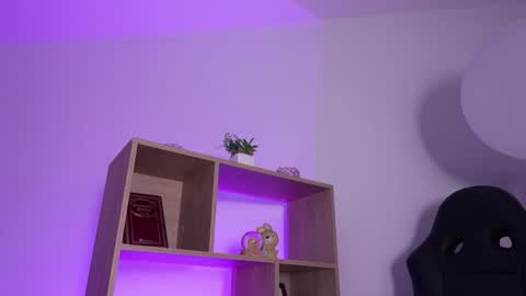 Cleo Adams online show from March 27, 2026, 5:13 am