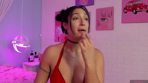 Cleo  online show from March 18, 2026, 11:46 am