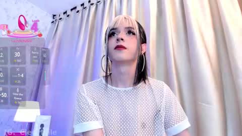 cleo online show from November 29, 2025, 5:43 am