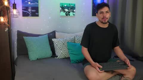 Girl Juliana and Federico online show from November 11, 2025, 5:51 am