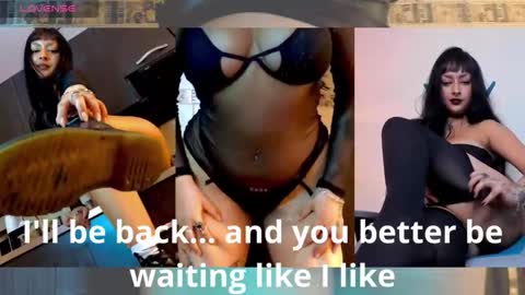 cleoopatraa__ online show from October 1, 2025, 12:22 pm