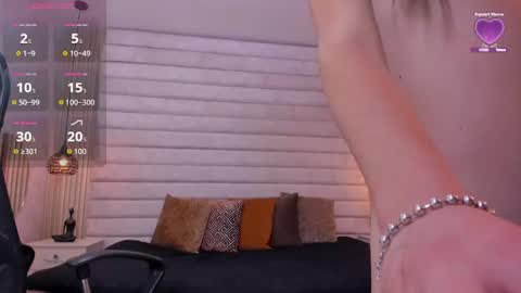 Snapshot of cloe_monroee_ chatting on July 4, 2026, 7:53 pm Cloe online show from July 4, 2026, 7:53 pm