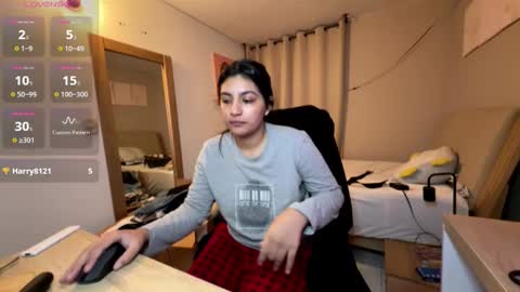 Snapshot of cloe_small08 chatting on February 25, 2026, 9:08 am cloe small online show from February 25, 2026, 9:08 am