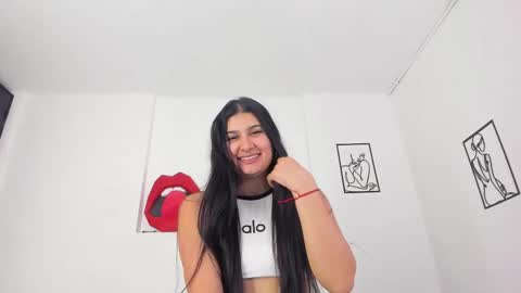 cloe online show from March 2, 2025, 10:16 pm