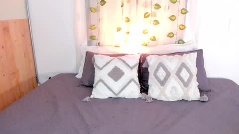 Chloe Smith online show from January 5, 2026, 5:27 pm