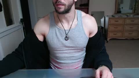 Cloud online show from November 20, 2025, 9:36 pm