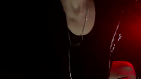 Drew online show from December 17, 2025, 10:21 am