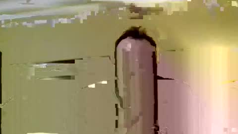 Snapshot of cloudyydayzz chatting on April 19, 2026, 4:39 pm tallhungandcloudy online show from April 19, 2026, 4:39 pm