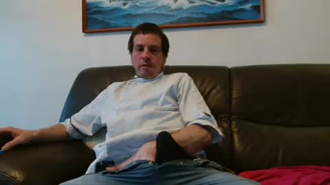 clouplefun online show from March 25, 2026, 6:52 am