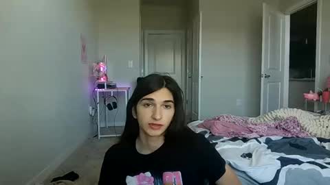 cluv777 online show from April 8, 2026, 2:50 pm