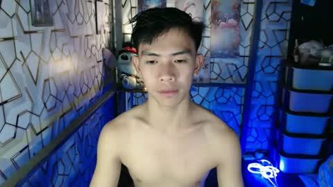 clyde_twinkx online show from January 6, 2026, 7:50 pm