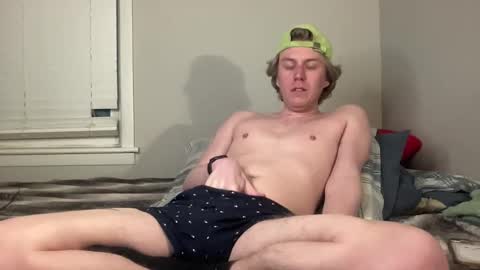 Snapshot of clydeaustin chatting on March 15, 2026, 12:05 am Clyde Austin online show from March 15, 2026, 12:05 am