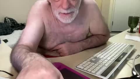 Snapshot of coach_karl chatting on April 28, 2026, 2:27 am Coach Karl Porn Star Tip me all the way to my next trip online show from April 28, 2026, 2:27 am