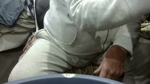 Snapshot of coaste1 chatting on September 27, 2025, 10:59 pm Coaste online show from September 27, 2025, 10:59 pm