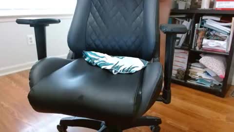 cobra19765 online show from January 11, 2026, 6:35 pm