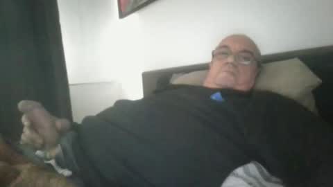 cock9635 online show from April 15, 2026, 10:55 am