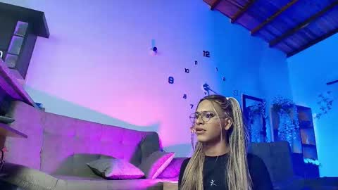 cock_slv online show from September 27, 2025, 3:28 pm