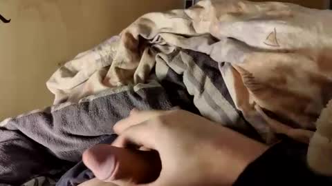 cocka_billy online show from December 16, 2025, 4:12 pm