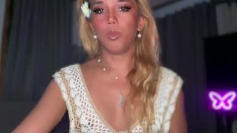 PrincessDianna IslandGirl   CUMSHOW in PVT and PASSWORDSHOW   online show from November 24, 2025, 4:23 am