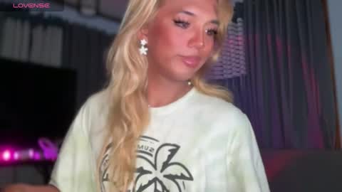 PrincessDianna IslandGirl   CUMSHOW in PVT and PASSWORDSHOW   online show from December 17, 2025, 7:03 am