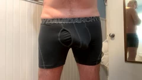 Snapshot of cocksoutjerking chatting on June 13, 2026, 5:22 pm cocksoutjerking online show from June 13, 2026, 5:22 pm