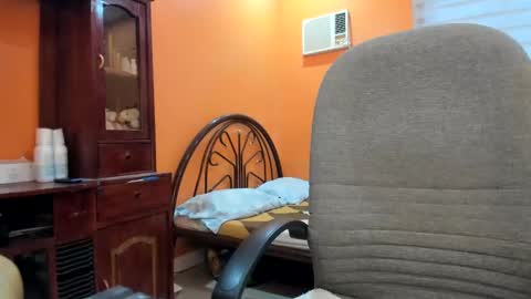 Snapshot of cocktits69 chatting on February 27, 2025, 8:17 am titanis online show from February 27, 2025, 8:17 am