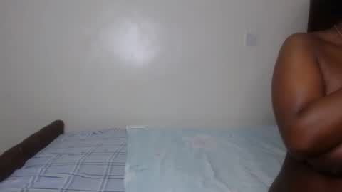 Snapshot of cocoa_devine chatting on April 11, 2026, 11:20 pm cocoa_devine online show from April 11, 2026, 11:20 pm