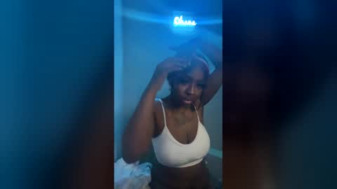 Snapshot of cocochanel197941 chatting on January 10, 2026, 5:20 am chanel online show from January 10, 2026, 5:20 am