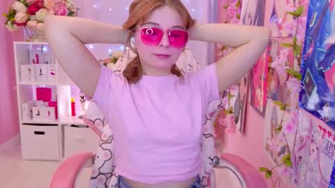 Snapshot of coconut_mia chatting on February 27, 2026, 9:04 pm Mia online show from February 27, 2026, 9:04 pm