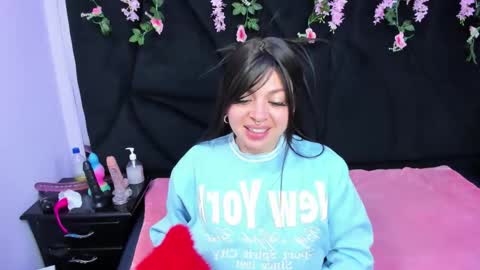 Cocoo  online show from September 13, 2025, 3:39 am