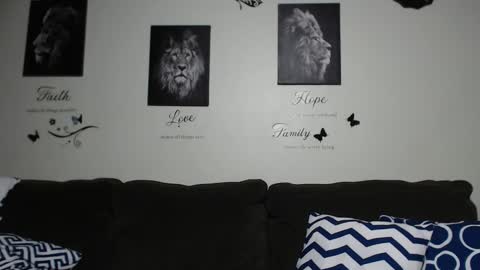 Snapshot of cocoscreamy chatting on February 5, 2026, 1:27 pm CocosCreamy online show from February 5, 2026, 1:27 pm