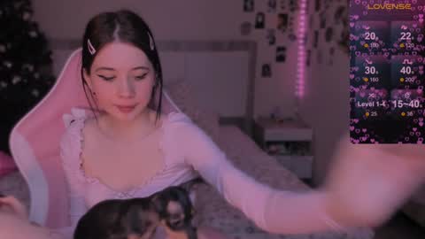 Snapshot of coddleweeper chatting on December 10, 2024, 11:11 am Hello guys my name is Coddle online show from December 10, 2024, 11:11 am