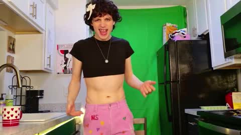 Snapshot of cokia_ chatting on February 14, 2026, 1:02 am Cokia online show from February 14, 2026, 1:02 am