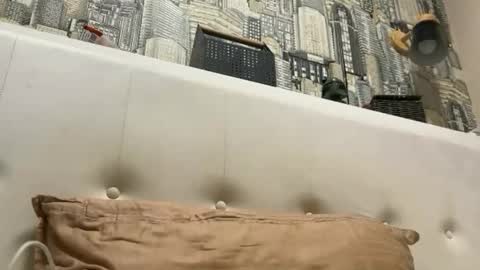 colambus83 online show from January 14, 2026, 7:52 pm