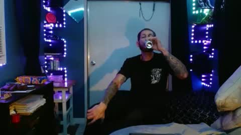 colevan2390 online show from January 8, 2026, 6:59 am