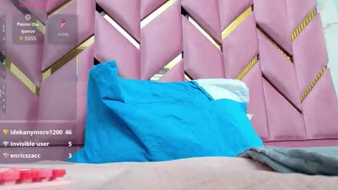  MEGAN  online show from November 10, 2025, 12:20 am