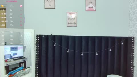  GRETCHEN  online show from March 4, 2025, 12:33 pm