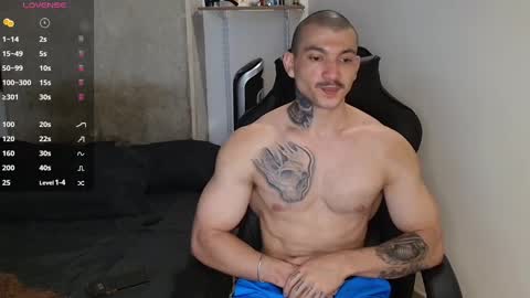 colombianmuscle8 online show from January 26, 2025, 2:24 am