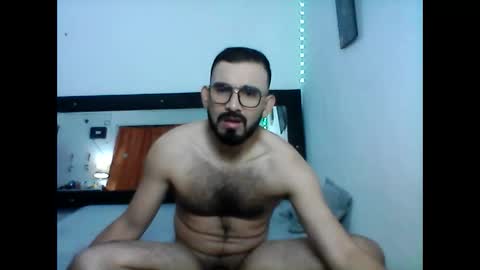 colombianocabron online show from June 6, 2026, 2:38 am