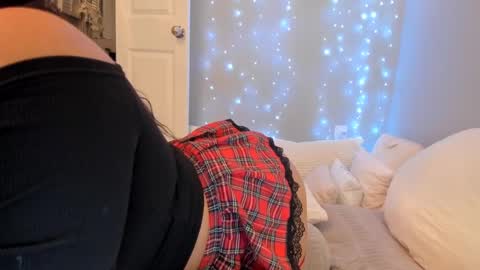    ........ Instagram  Lorysexys online show from January 28, 2025, 6:49 am