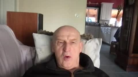 colvik2 online show from November 27, 2025, 2:52 pm