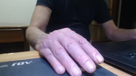 comemivuoi2 online show from April 12, 2026, 1:54 am