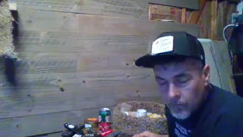 comeongirlts online show from February 18, 2025, 9:42 pm