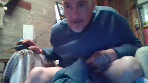 comeongirlts online show from March 3, 2025, 2:04 pm