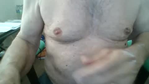 Snapshot of comeonmymouth chatting on April 5, 2026, 8:39 pm comeonmymouth online show from April 5, 2026, 8:39 pm