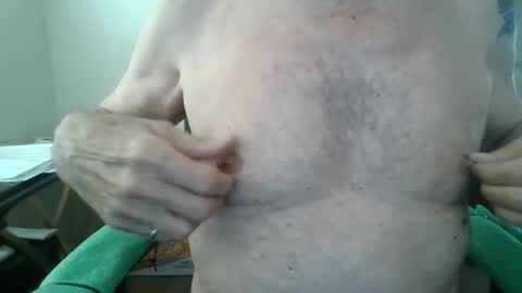 Snapshot of comeonmymouth chatting on April 11, 2026, 3:49 pm comeonmymouth online show from April 11, 2026, 3:49 pm