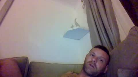 comesee10 online show from February 4, 2026, 11:09 pm