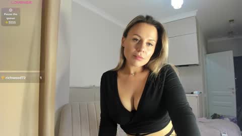 Alice online show from December 25, 2024, 9:00 pm