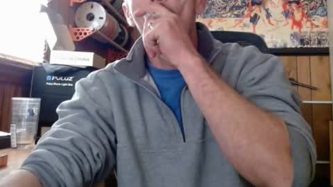 Snapshot of comic_king27 chatting on March 4, 2025, 3:59 pm Nelson or ComicKing and sometime Peachy143 online show from March 4, 2025, 3:59 pm